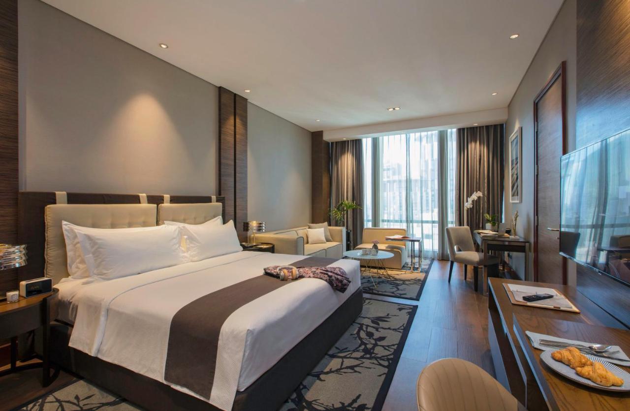 Makati Diamond Residences Makati City Exterior photo Deluxe Room