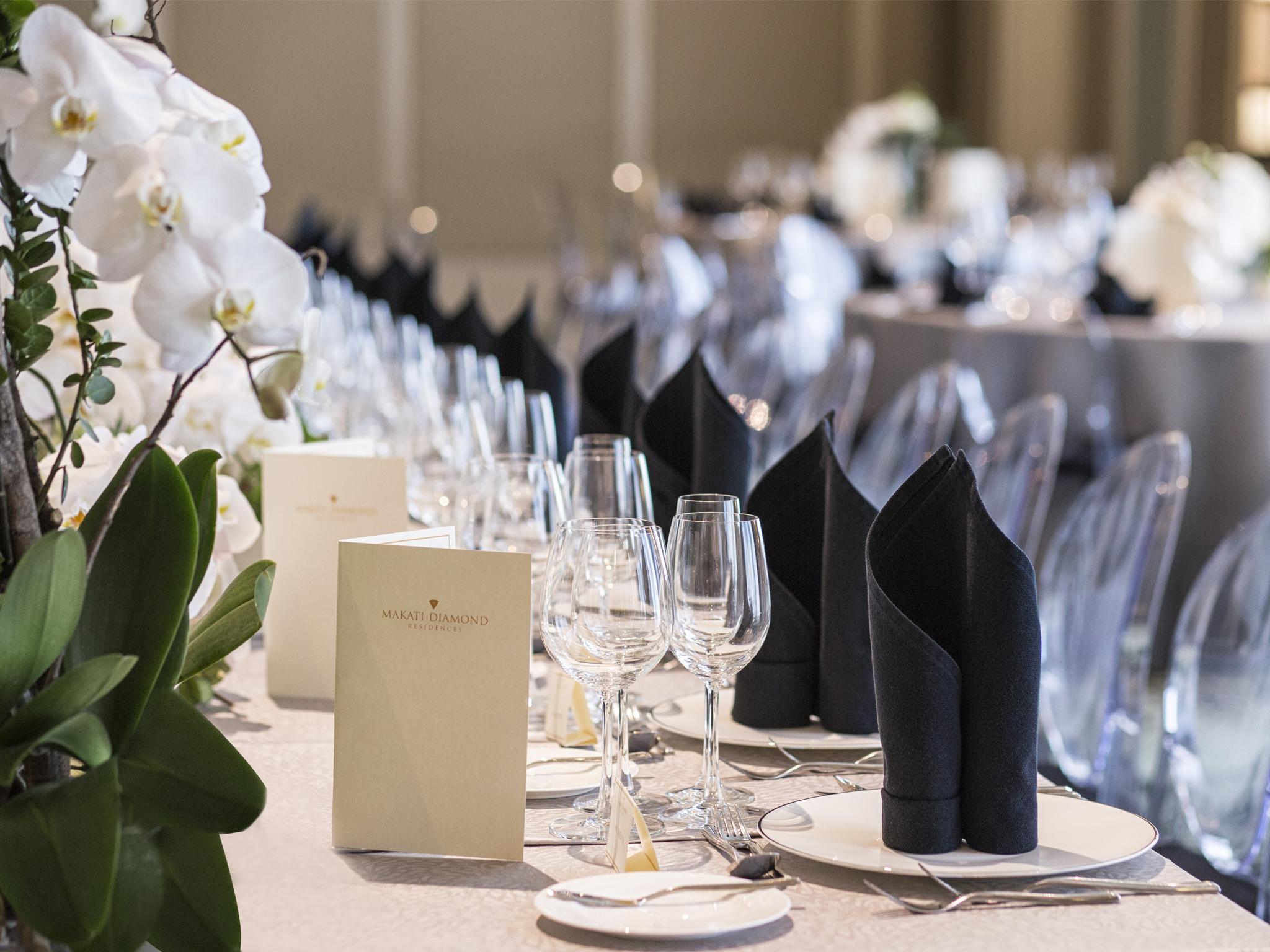 Makati Diamond Residences Makati City Exterior photo A table set for a formal dinner